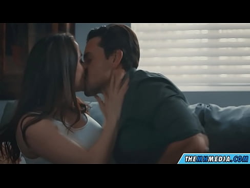 ❤️ Romanttista seksiä hyvän povisen äidin kanssa ☑ Pornovideo at us ❌️